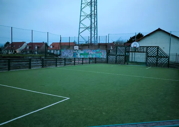 Charme&détente Au Bord De